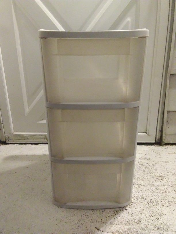 Sterilite 3 Drawer Plastic Storage