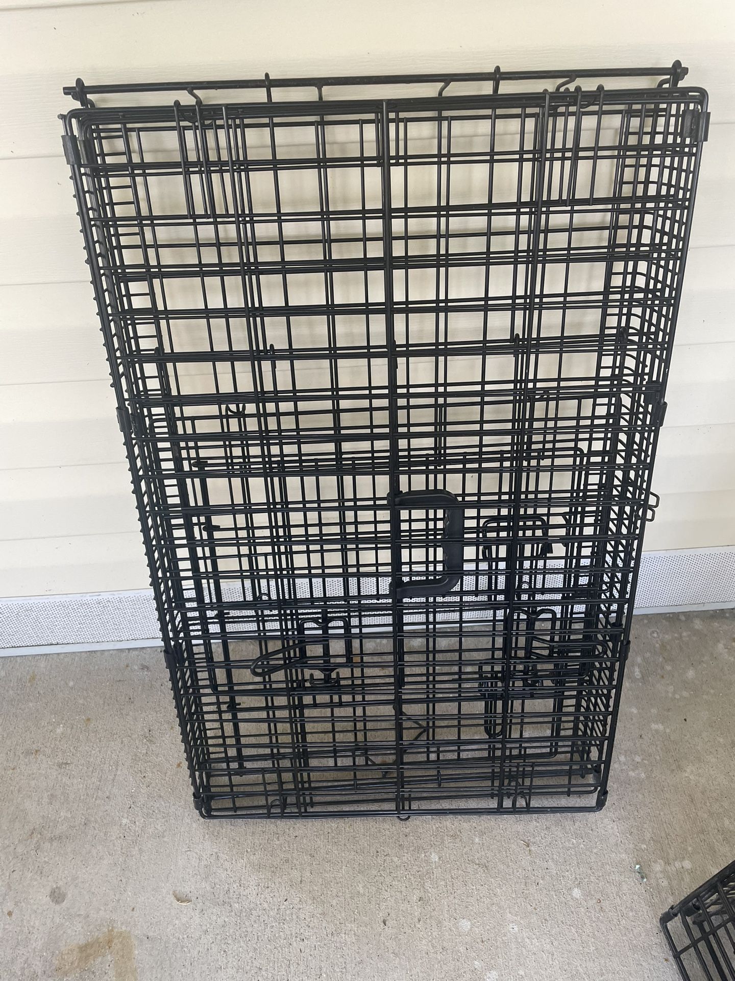 NEW Medium Dog Crate