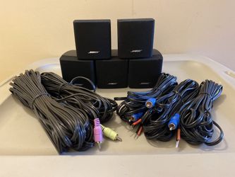 Bose Freespace 3 Surface Satellite Speakers 
