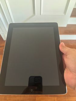 Apple iPad 4th generation works great