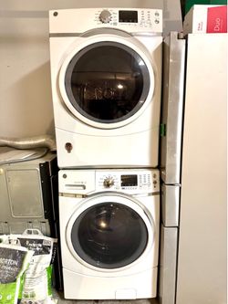 GE Front Load Washer & Dryer Set