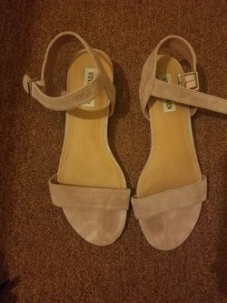Steve Madden pearl heals