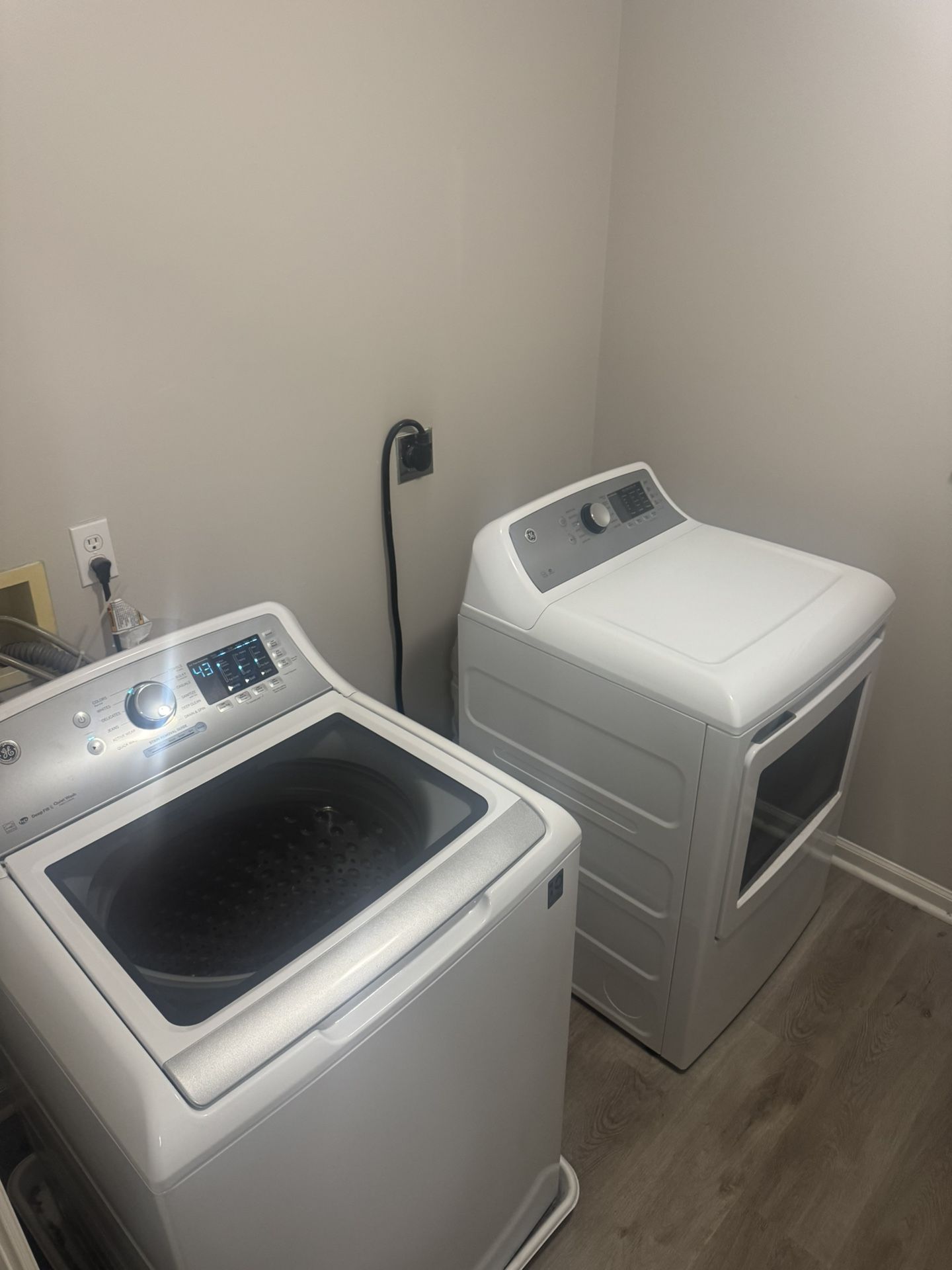 GE Washer And dryer