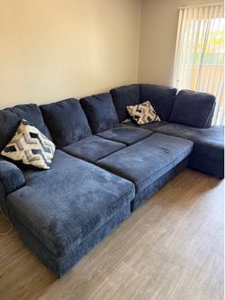 Sofa couches
