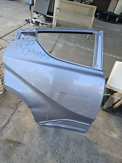 Toyota Chr Right Rear Door Oem  18 To 22 
