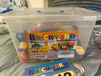 Brickyard Building Blocks 163-Piece STEM Set