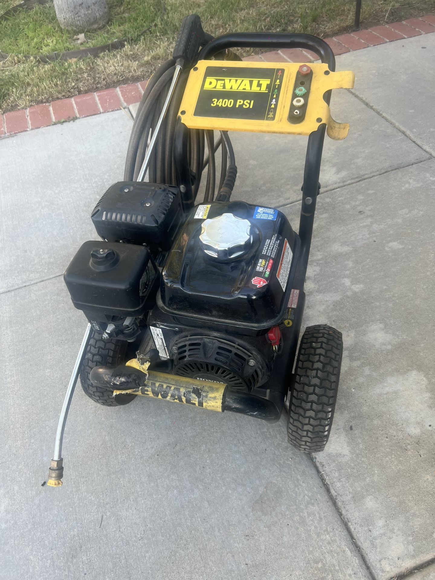 DeWalt Pressure Washer 