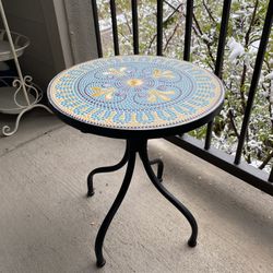 Round Mosaic Ceramic Top Metal Outdoor Patio Accent Table 18in tall Blue/Yellow