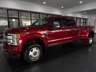 2017 Ford F350 Super Duty Crew Cab