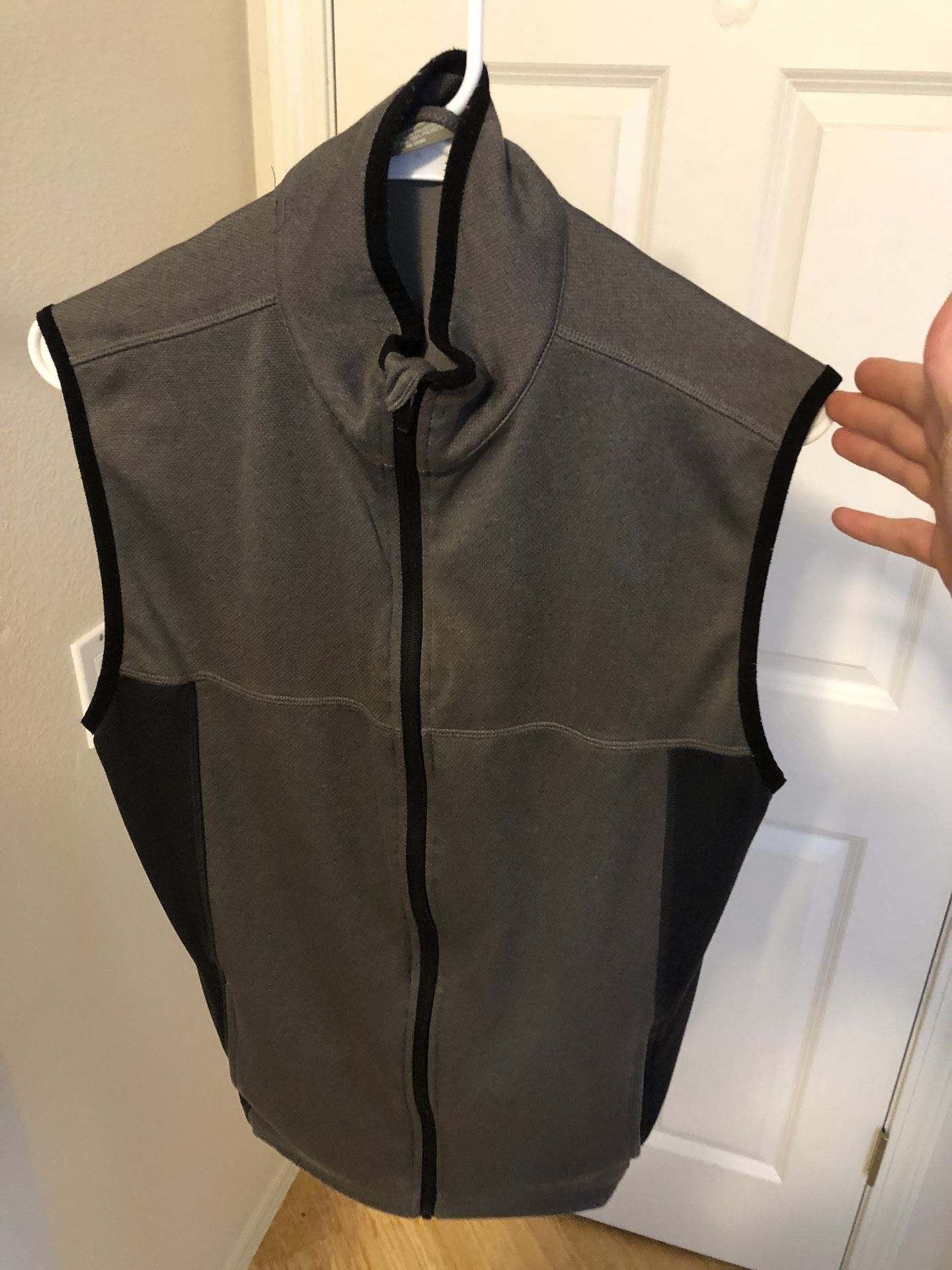 Black/grey Vest