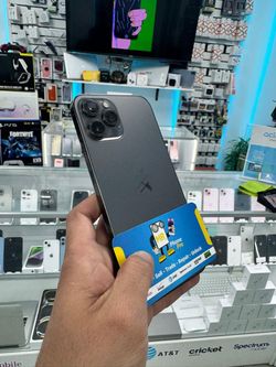 iPhone 11 Pro Max! Blow Out Sale!