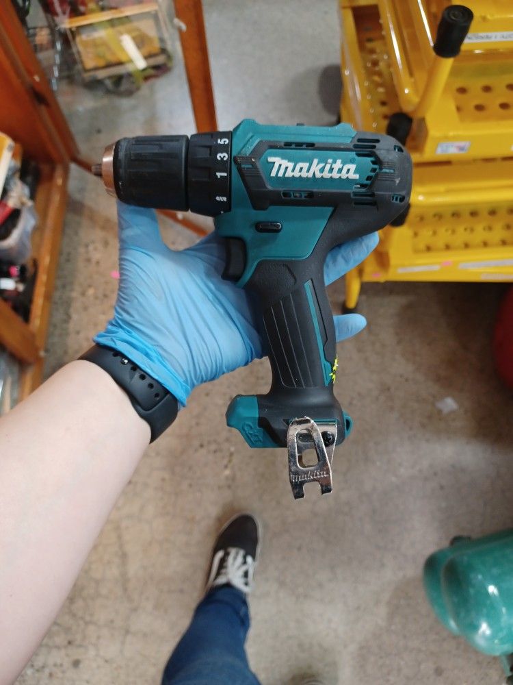 Makita FD09 12Volt Drill Tool Only for Sale in Phoenix AZ OfferUp