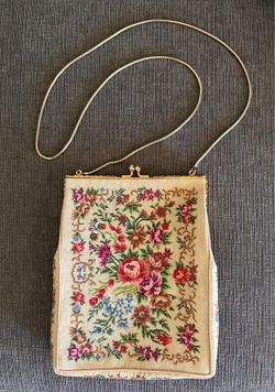 Vintage Needlepoint Tapestry Floral Purse