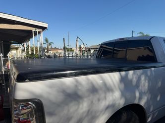 Ford or Chevy Bed Truck Cover Tapa Para Ford o Chevy
