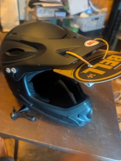 Bell Full-Face Helmet Matte Black Large