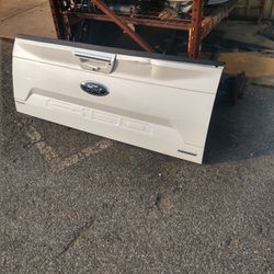 2019 F-150 Aluminum Tailgate