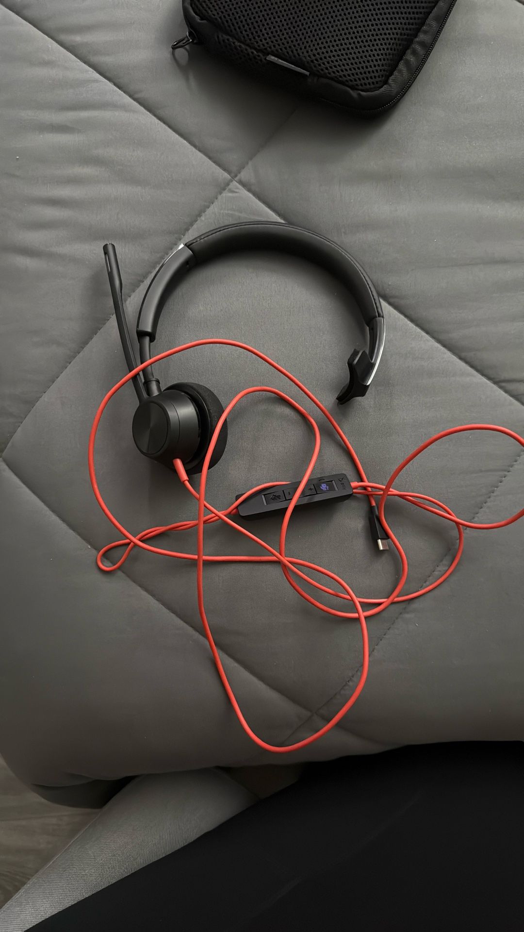 Poly Blackwire BW3310 Headset