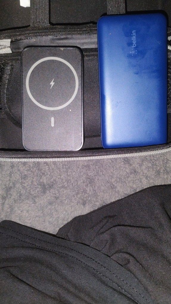 Phone Battery Pack Charger