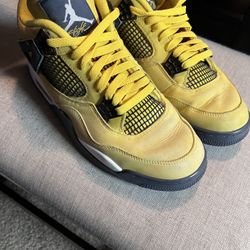 Lightning Jordan 4