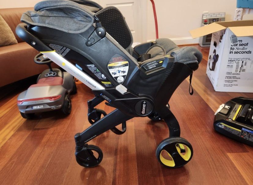 Donna Baby Seat Car for Sale in New York, NY OfferUp