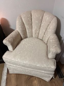Cream Floral Upholstered Accent Chair