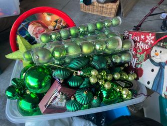 Green Christmas Decor