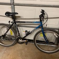 2 Mountian Bikes 250 Today Medium And Large 