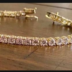 8 Inches Gold Plated Tennis Bracelet 
