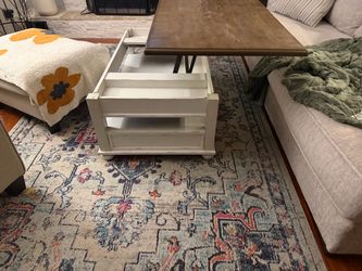 Solid Wood Lift-Top Coffee Table
