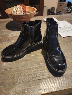 Girls Black Booties Size 2