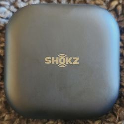 Shokz OPENFIT with rechargeable case *Like new!