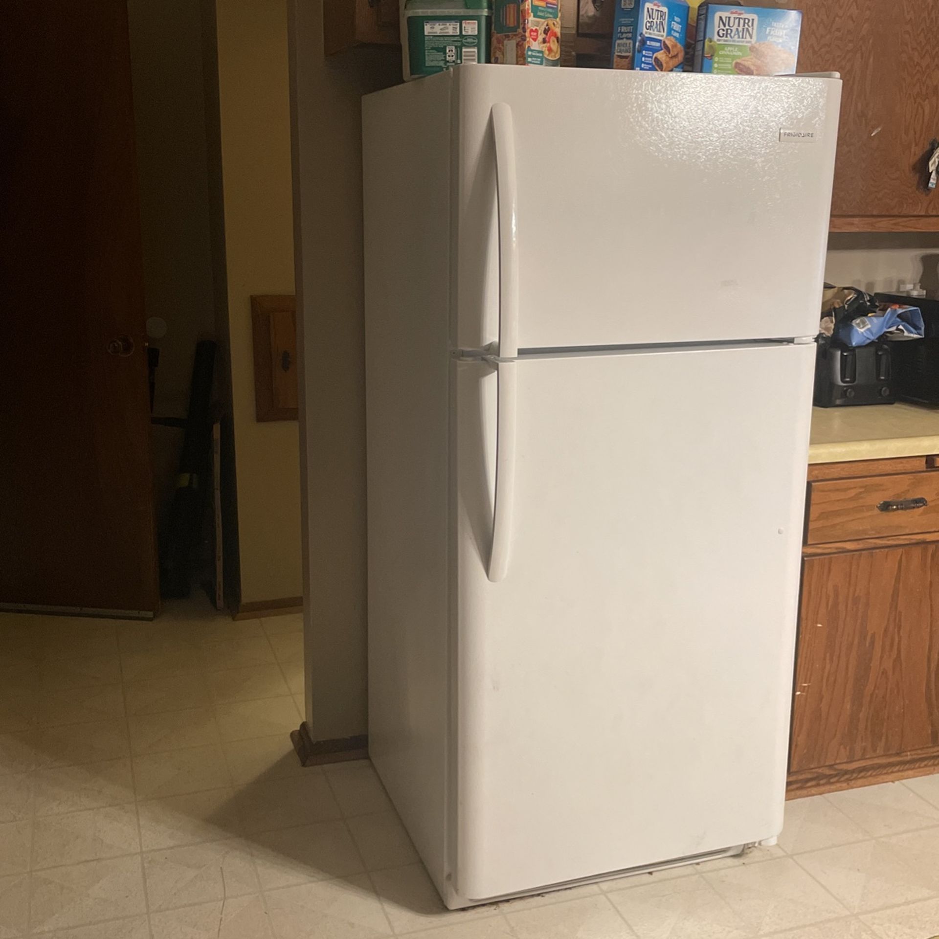 Refrigerator