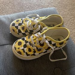 Toddler vans