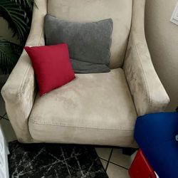 2 Upholstered Chairs 