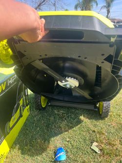 RYOBI
40V HP Brushless 20 in. Cordless Battery Walk Behind Push Lawn Mower with 6.0 Ah Battery and Charger