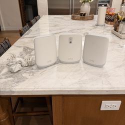 Netgear Orbi RBR760 Tri-Band Mesh WiFi 6 System (Router + 2 Satellites)