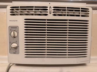 Air conditioner a/c small window unit