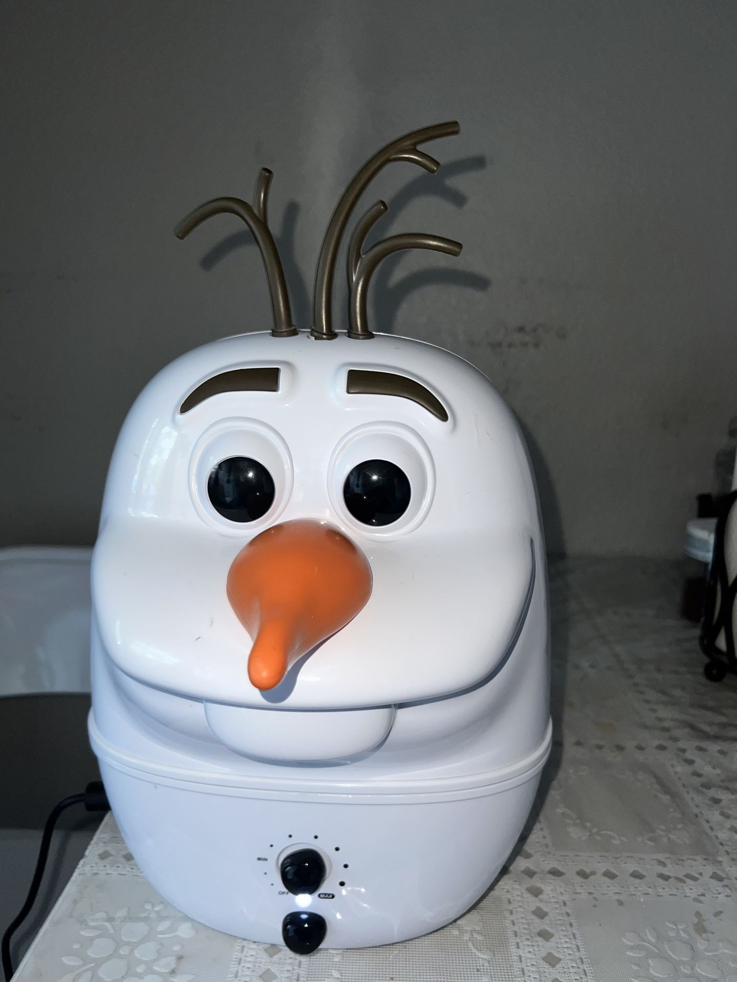 Frozen Olaf 1 Gal. Cool Mist Humidifier