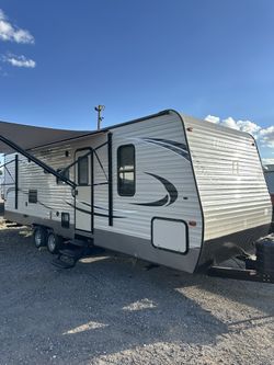 2017 Keystone Hideout