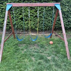 Swing Set 3 Swings