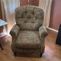 Comfortable recliner