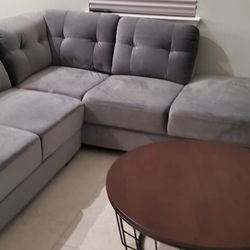 COMFY NEW CALI VELVET SECTIONAL SOFA ON SALE ONLY $799! IN STOCK, SAME DAY DELIVERY 🚚 FINANCING AVAILABLE 