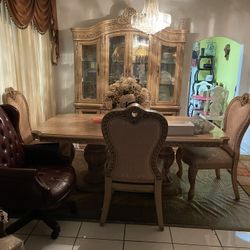 Dining Room Table & China Cabinet