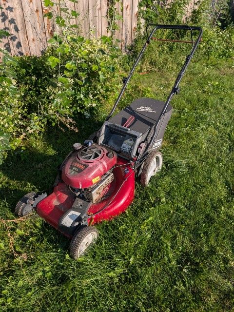 Craftsman Lawn Mower - Starts and Runs