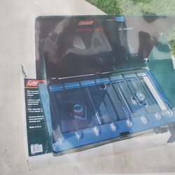 New Coleman 2 Burner Propane Stove