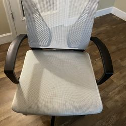 White mesh Chair
