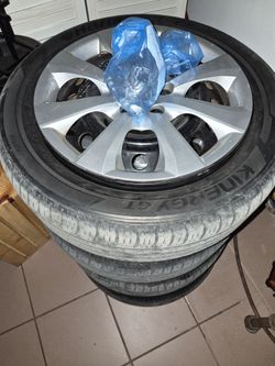 Rims and tires oem toyota corolla 2024