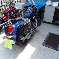 20002 Suzuki intruder 800cc 