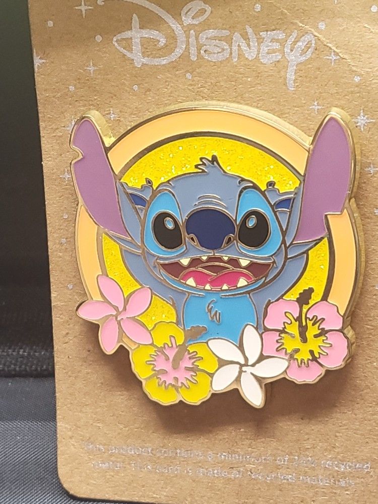 Disney Lilo & Stitch Glittery Portrait Flora Circle Stitch Enamel Metal Pin
