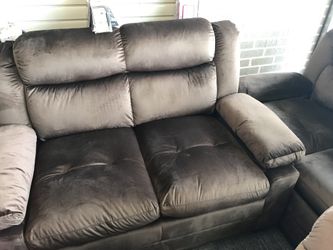 Living room set sofa+ love seat